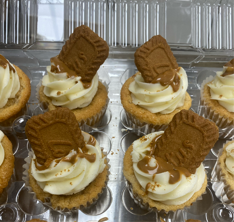 Wholesale: 2 Dozen Cupcakes
